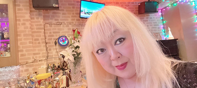 札幌のカフェ&スナック　七番館のマリー